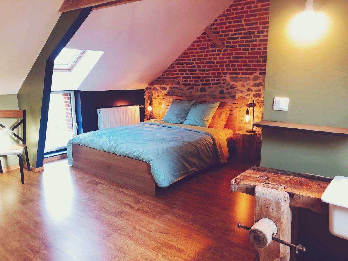 Le Loft Hotel Dompierre-Sur-Helpe Exterior photo